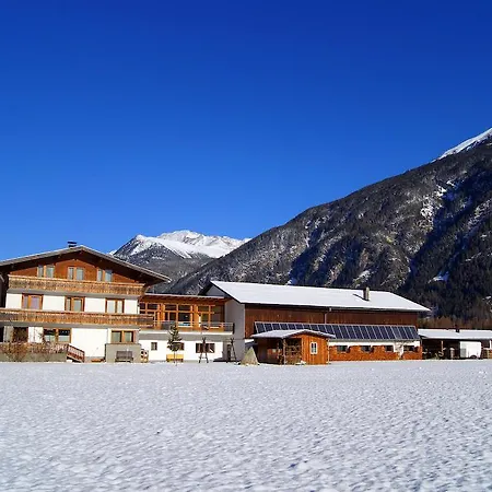 Bauernhof Dismasn Hof Apartament *